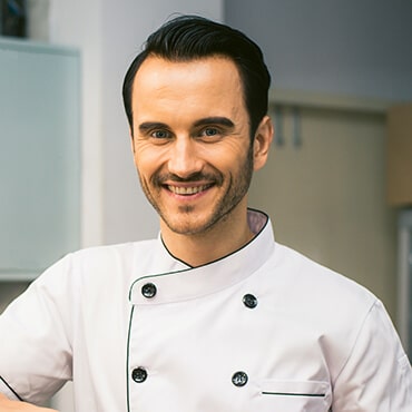 Bucătar Vasile Ciaușu – Servicii Premium pentru Nunta Ta